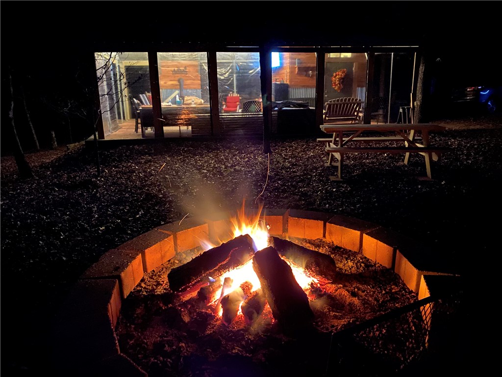 Collum West Ph V - Land