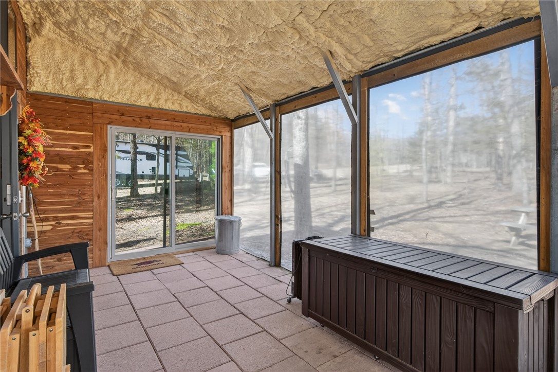 Collum West Ph V - Land