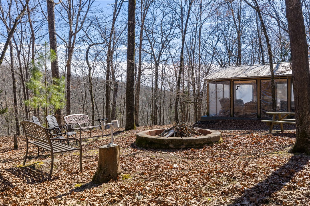 Collum West Ph V - Land