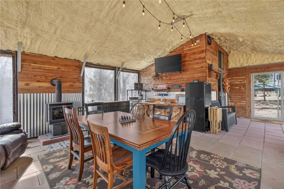 Collum West Ph V - Land