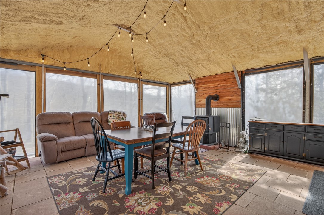 Collum West Ph V - Land