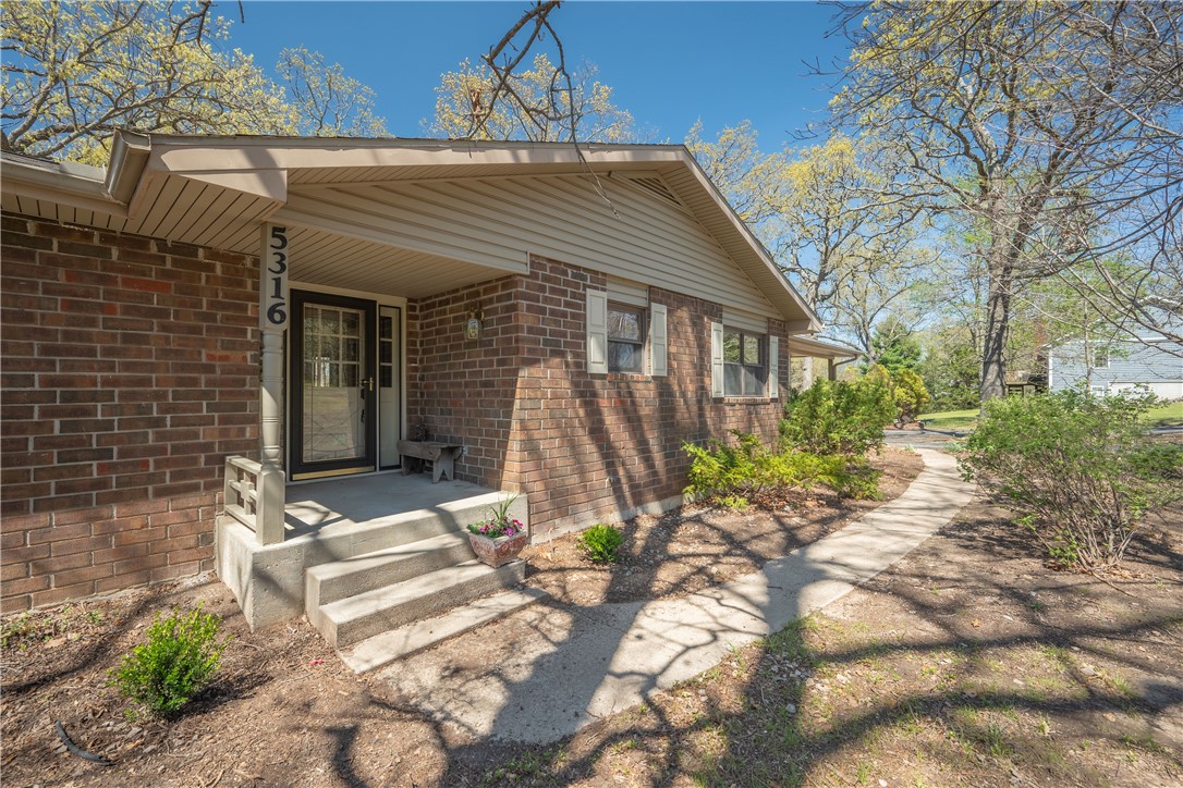 5316 Fox Fire Drive