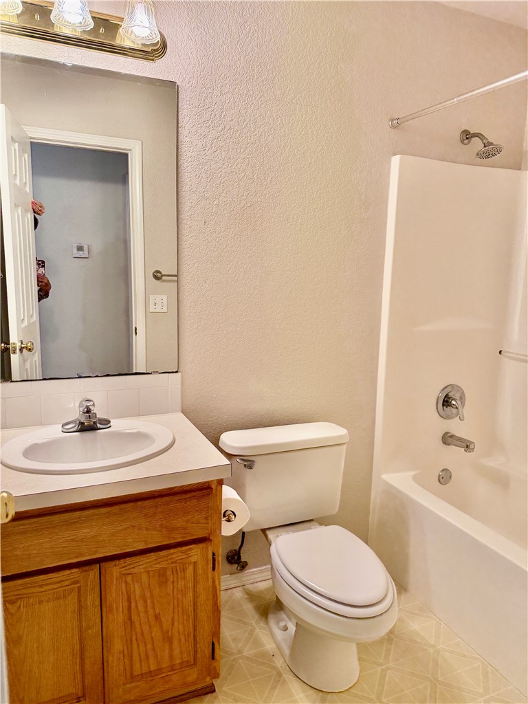 Marionet Sub Bvv - Residential Lease