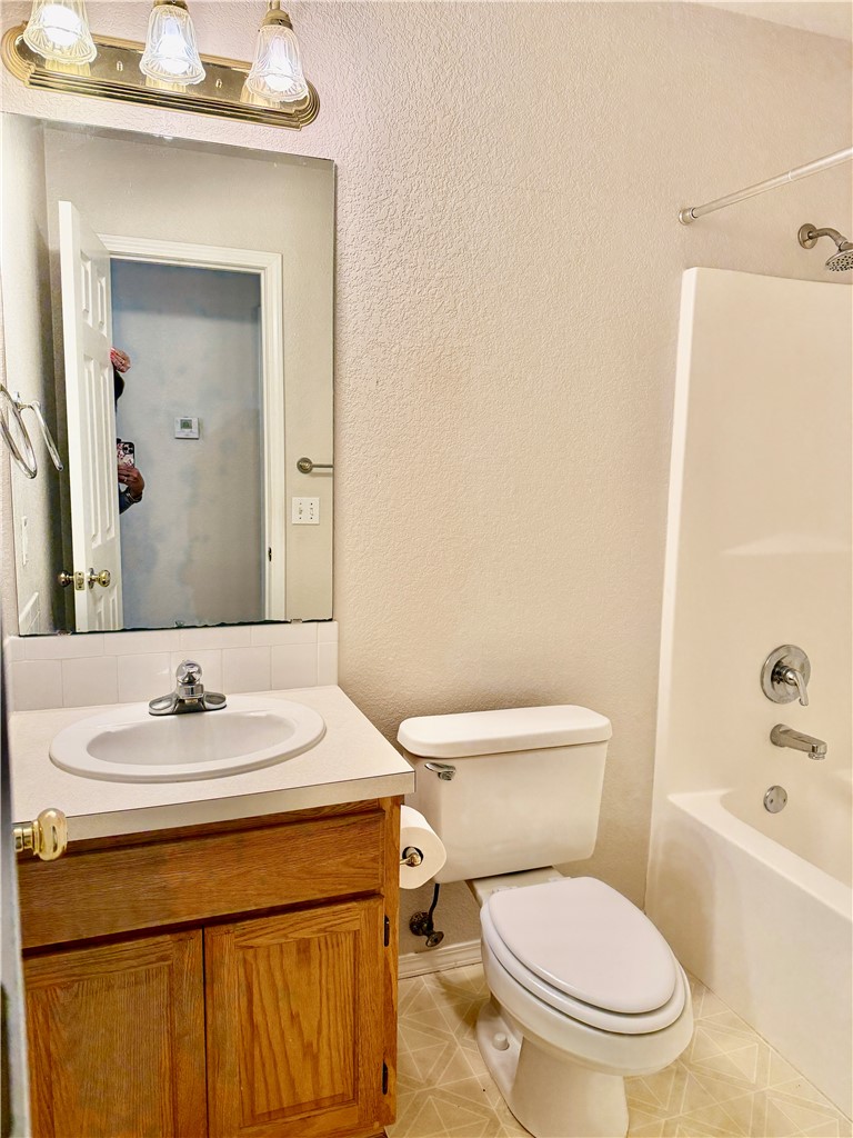 Marionet Sub Bvv - Residential Lease