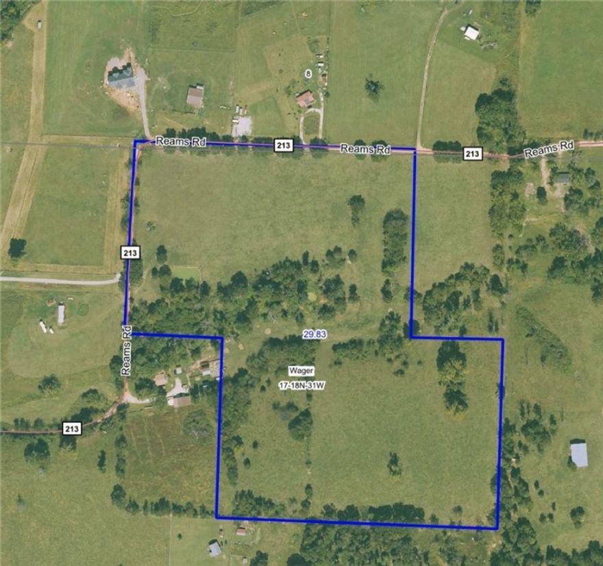 Beautiful pasture just south of Northwest Arkansas Regional Airport. Rolling topography. Fantastic Homesites.