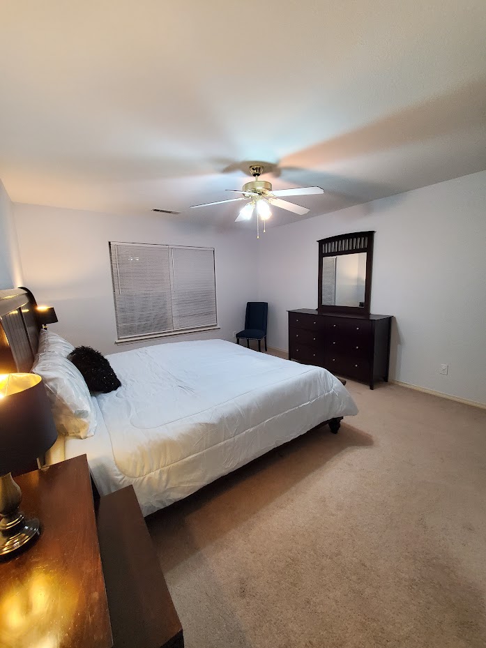 Stonegate Sub Bentonville - Residential Lease