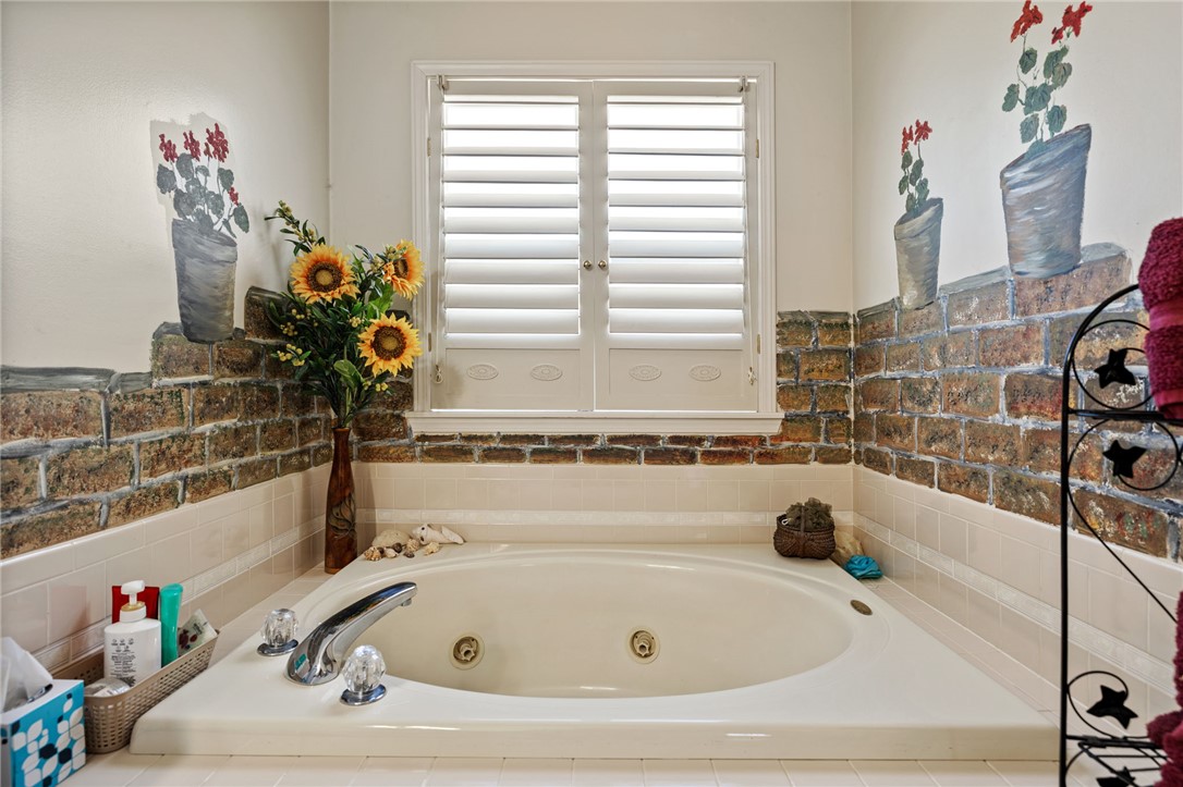 Westhills Estate I-Lavaca - Residential