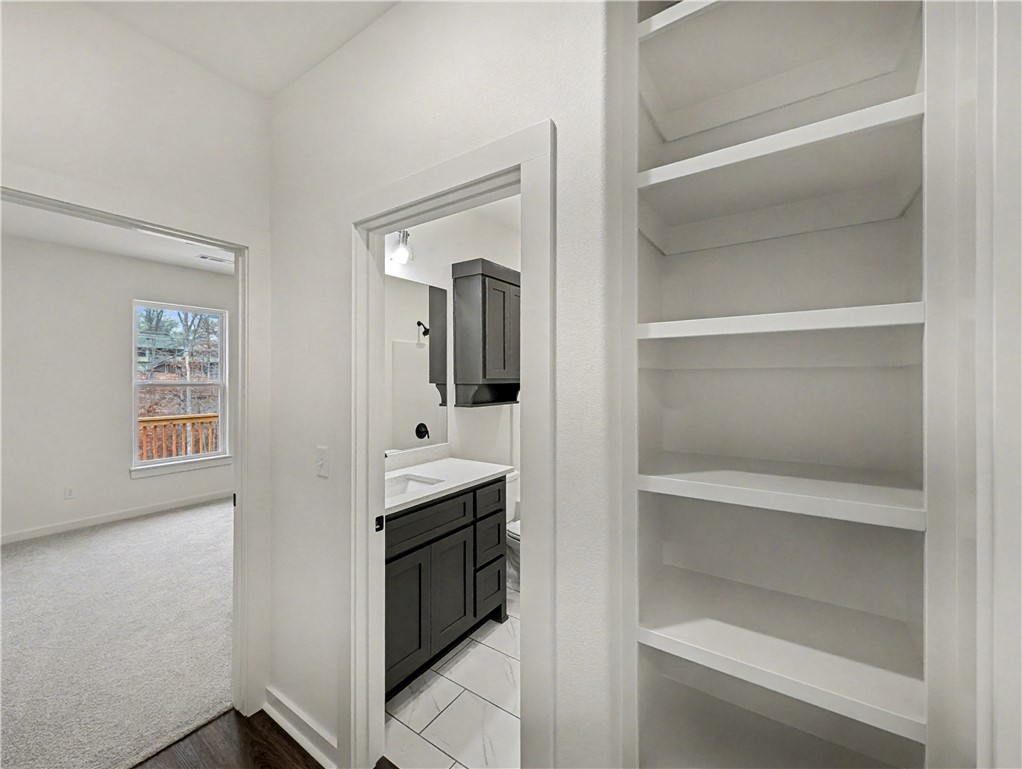 Fenchurch Sub - Residential