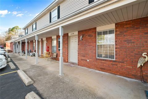 Photo of 1238 Iron Horse Drive, Fayetteville, AR 72703 (MLS # 1336151)