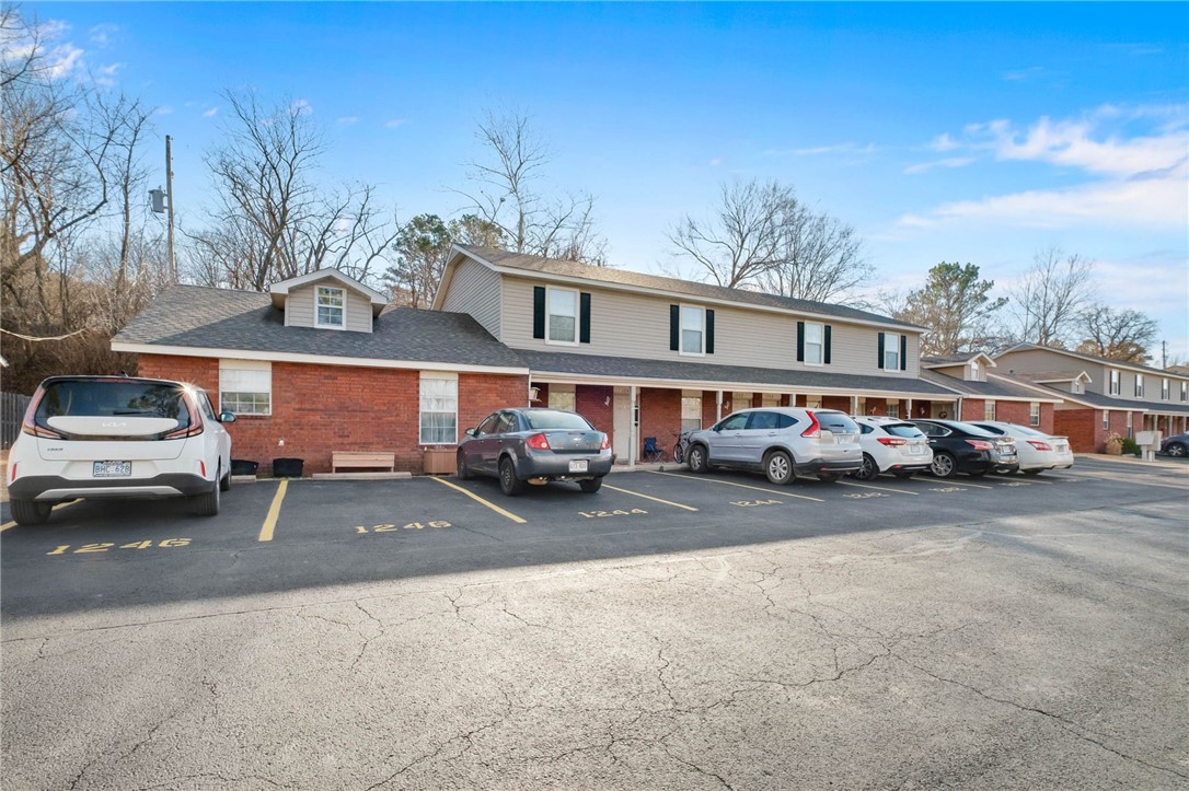 Iron Horse Rentals Llc Hpr - Residential