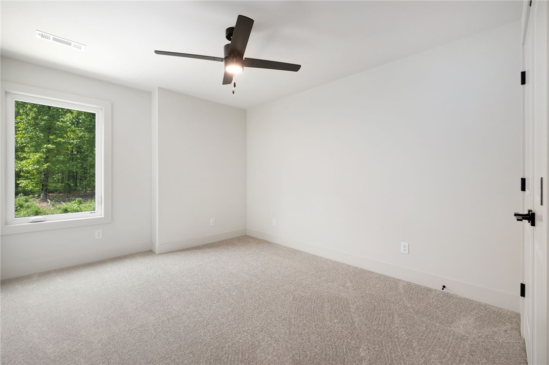 KINLOCH SUB-BVV - Residential