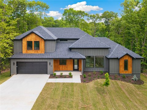 Photo of 60 Tummell Drive, Bella Vista, AR 72715 (MLS # 1344327)