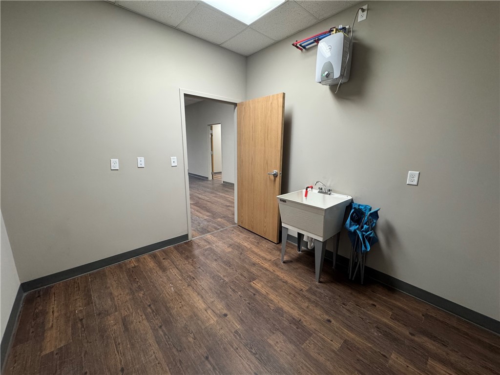 Maverick Comm Park - Commercial Lease