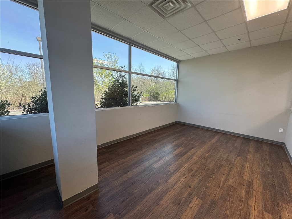 Maverick Comm Park - Commercial Lease