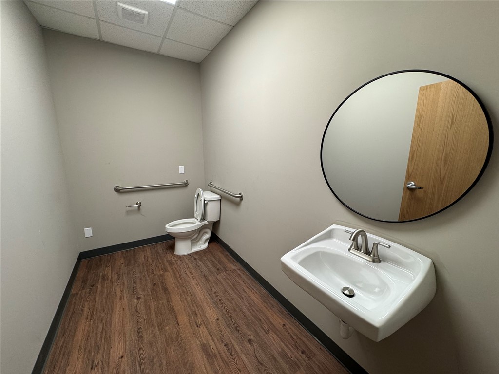 Maverick Comm Park - Commercial Lease