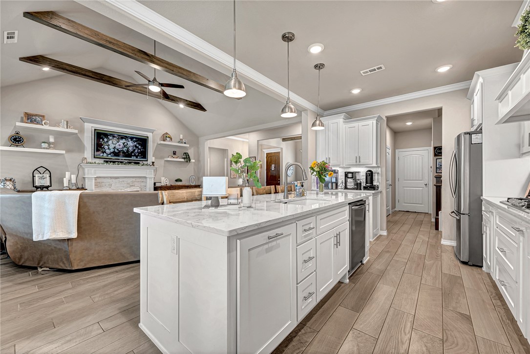 Diamond Estates Ph Iii Centerton - Residential