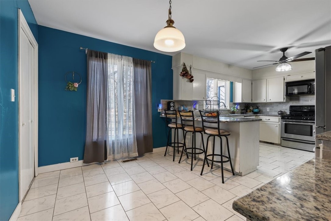 Dixie Acres Add Rogers - Residential Lease