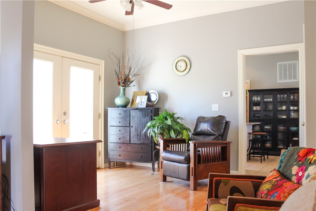 Salem Village - Residential