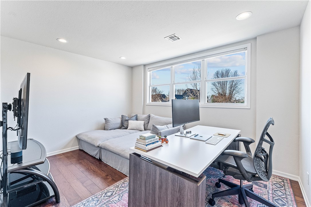 Pinnacle - Residential