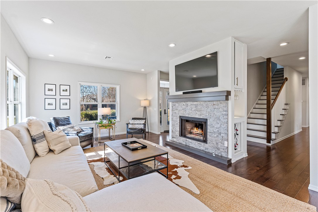 Pinnacle - Residential