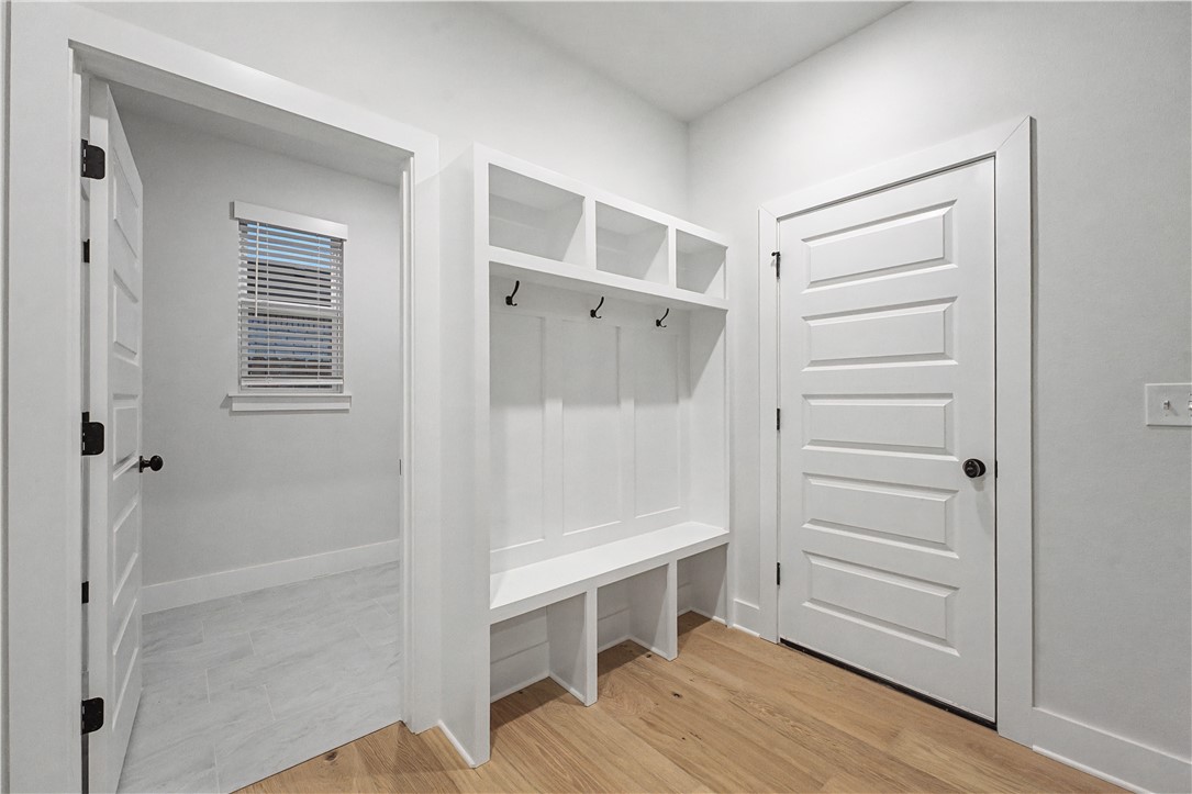 DIAMOND ESTATES PH V-CENTERTON - Residential