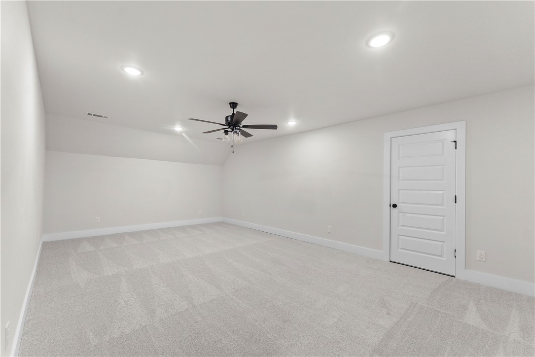 DIAMOND ESTATES PH V-CENTERTON - Residential