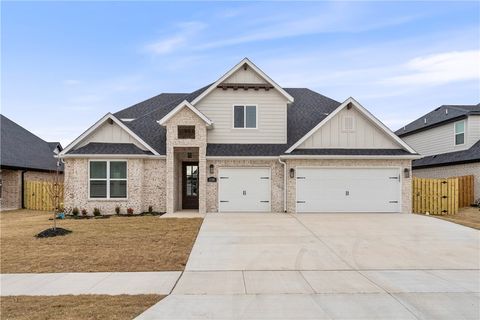 Photo of 1310 Tiffany Street, Centerton, AR 72719 (MLS # 1331526)