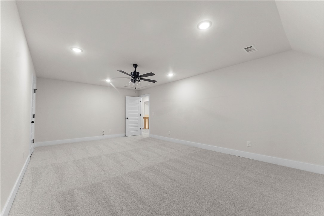 DIAMOND ESTATES PH V-CENTERTON - Residential