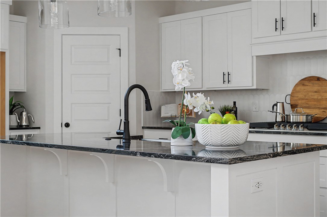 DIAMOND ESTATES PH V-CENTERTON - Residential