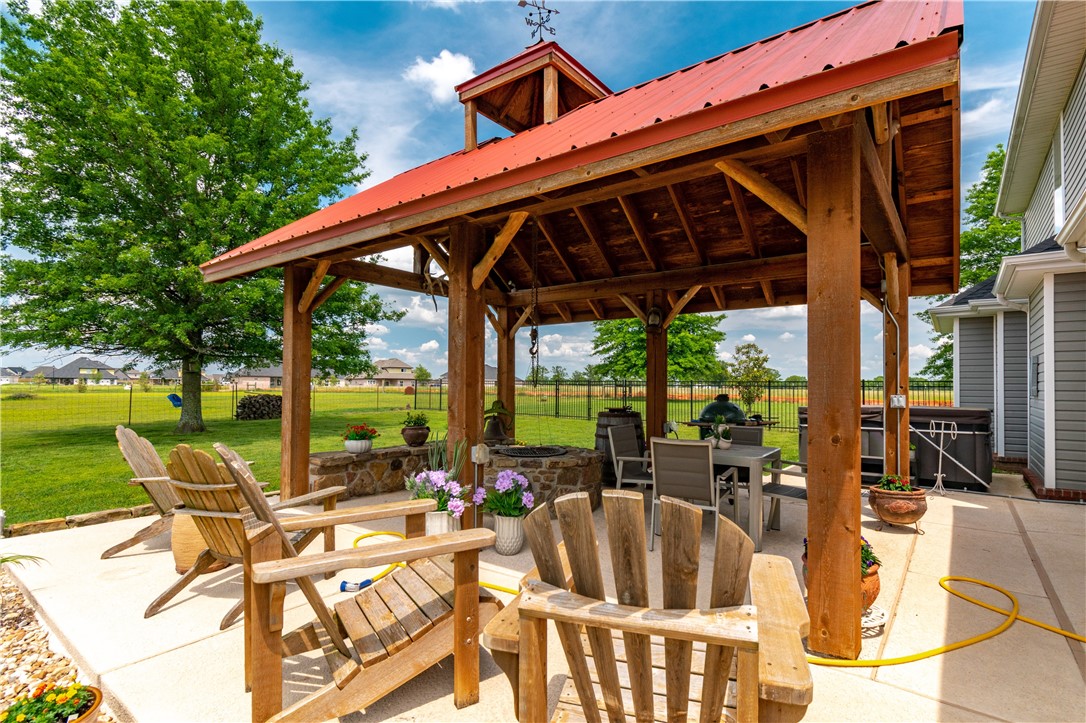 Tontitown Outlots - Residential