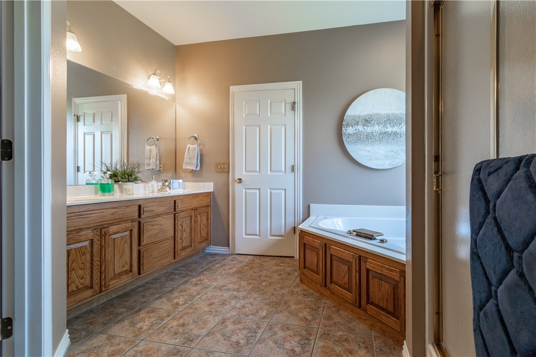 Tontitown Outlots - Residential