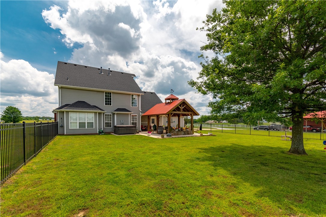 Tontitown Outlots - Residential