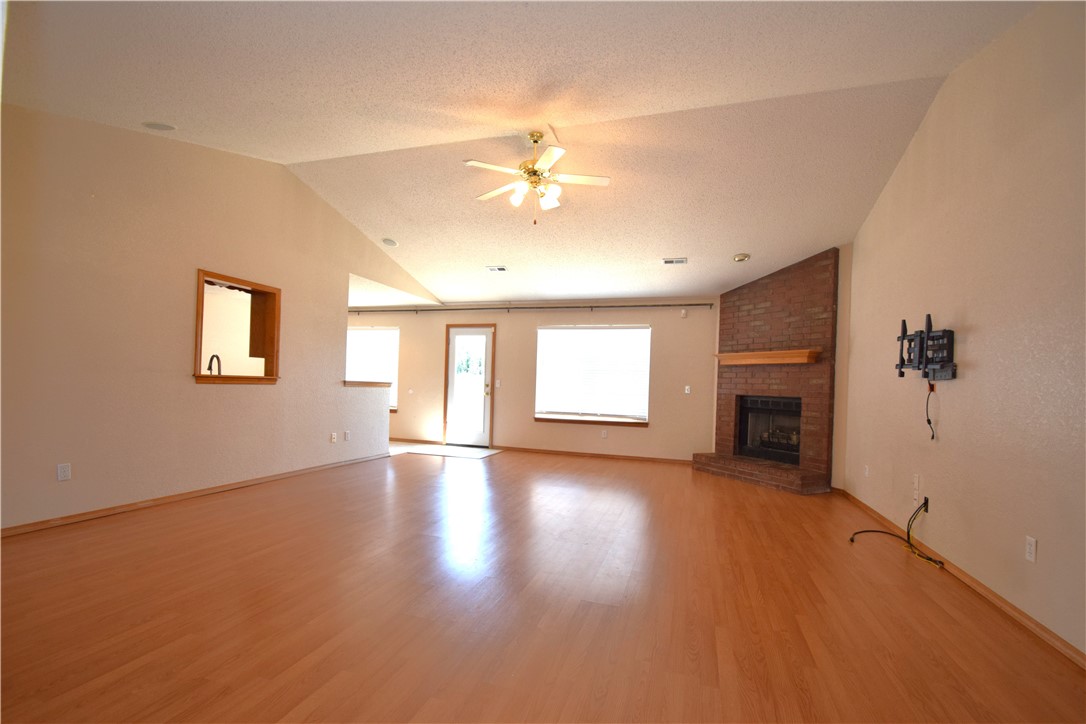 Walnut Valley Sub Bentonville - Residential Lease