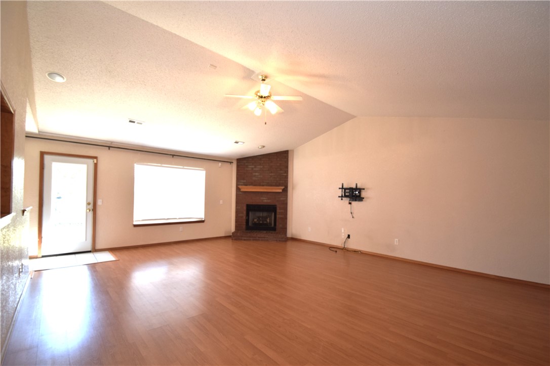 Walnut Valley Sub Bentonville - Residential Lease