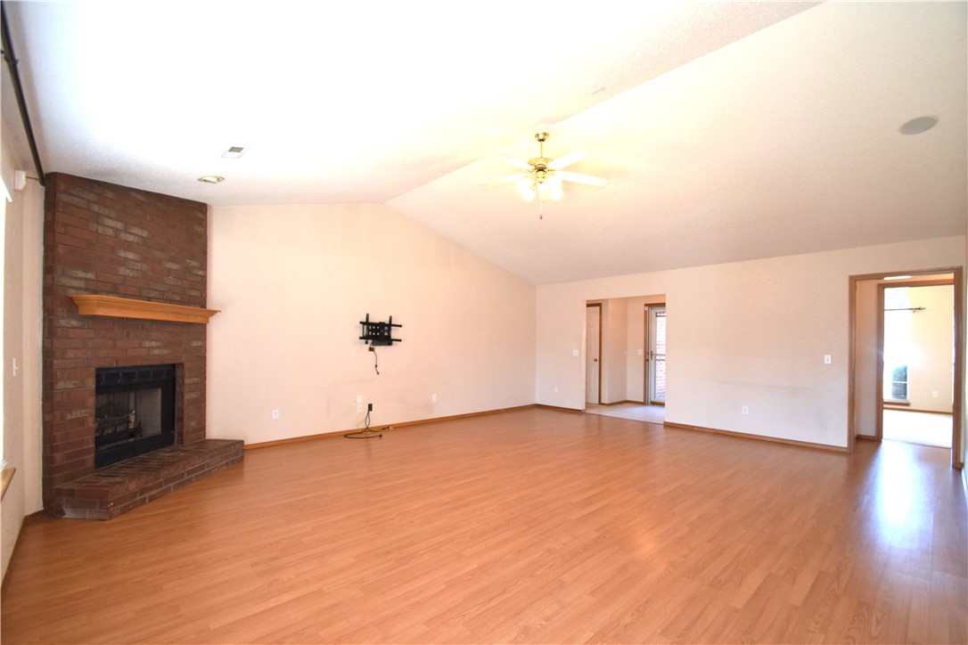 Walnut Valley Sub Bentonville - Residential Lease
