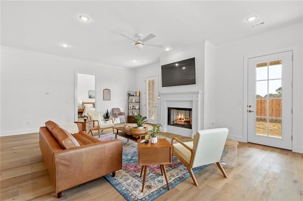 Aurora Sub Ph I Bentonville - Residential Lease