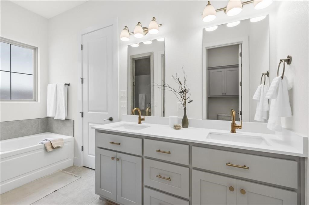 Aurora Sub Ph I Bentonville - Residential Lease