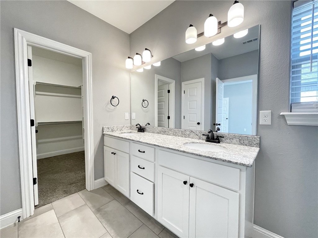 Sundowner Sub Ph 3 - Residential Lease