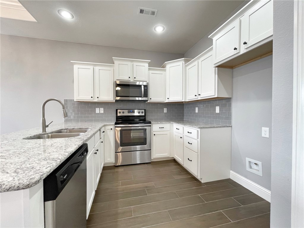 Sundowner Sub Ph 3 - Residential Lease