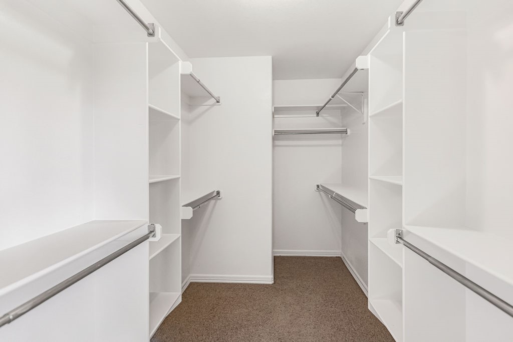 Post Meadows Rogers - Residential