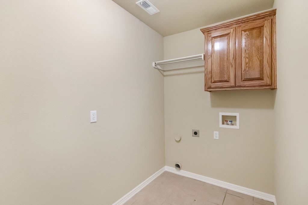 Post Meadows Rogers - Residential