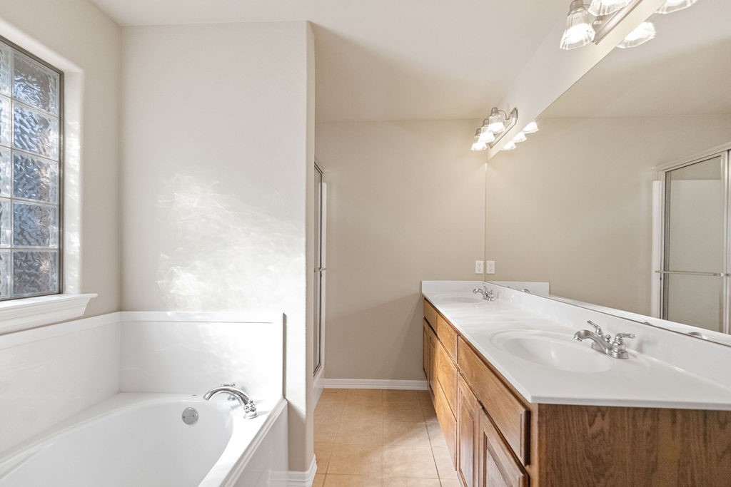 Post Meadows Rogers - Residential