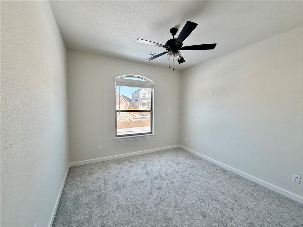 Yorktown 2 - Residential Lease