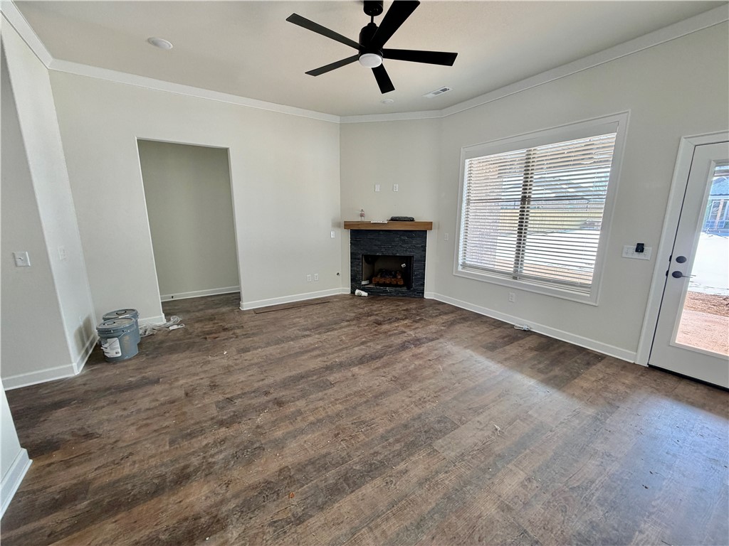 Yorktown 2 - Residential Lease