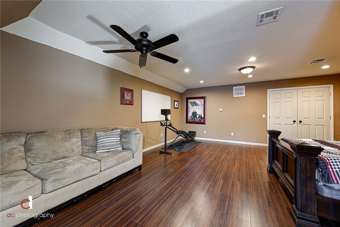 Woods Creek - Residential