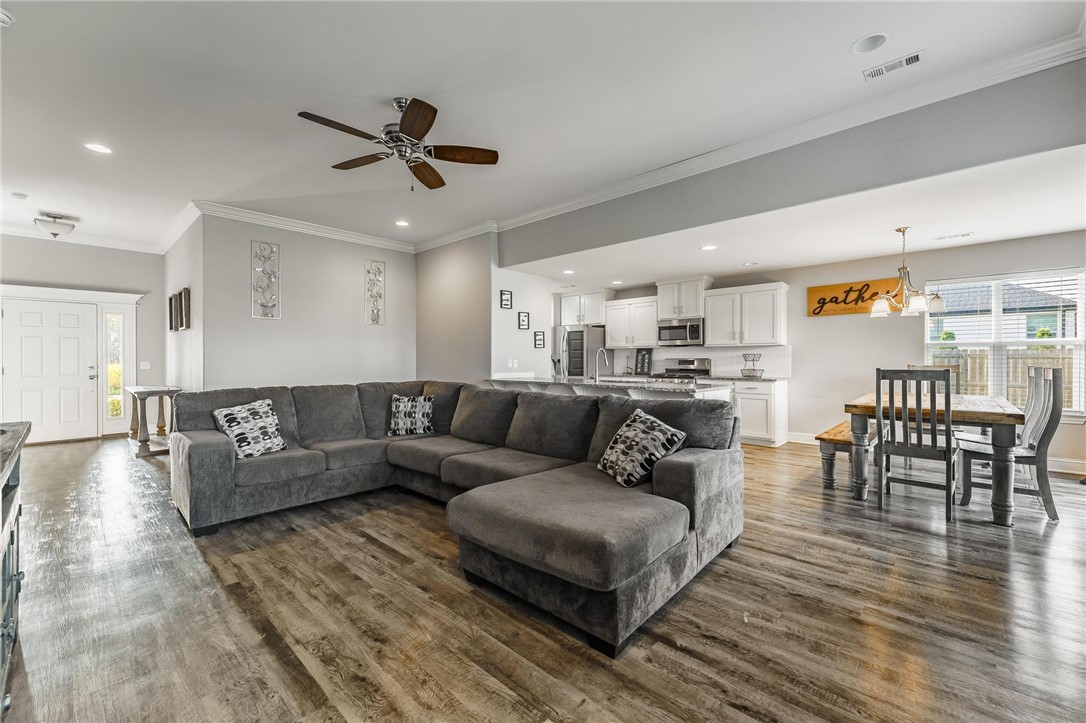 Woodridge Sub Ph I & Ii - Residential