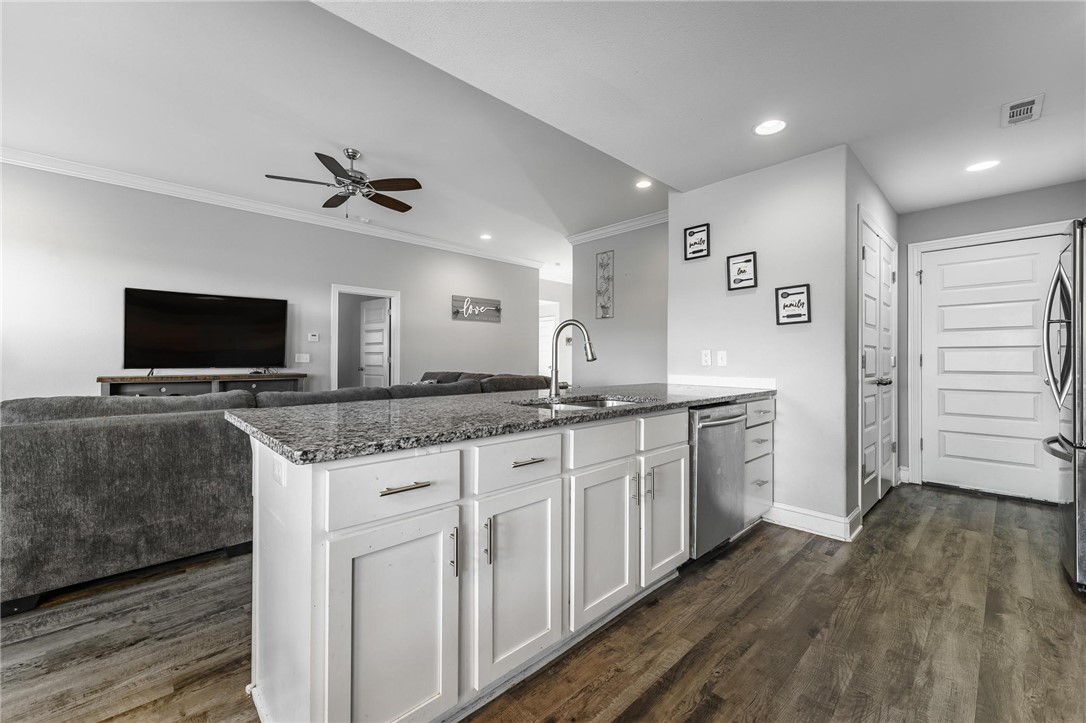 Woodridge Sub Ph I & Ii - Residential