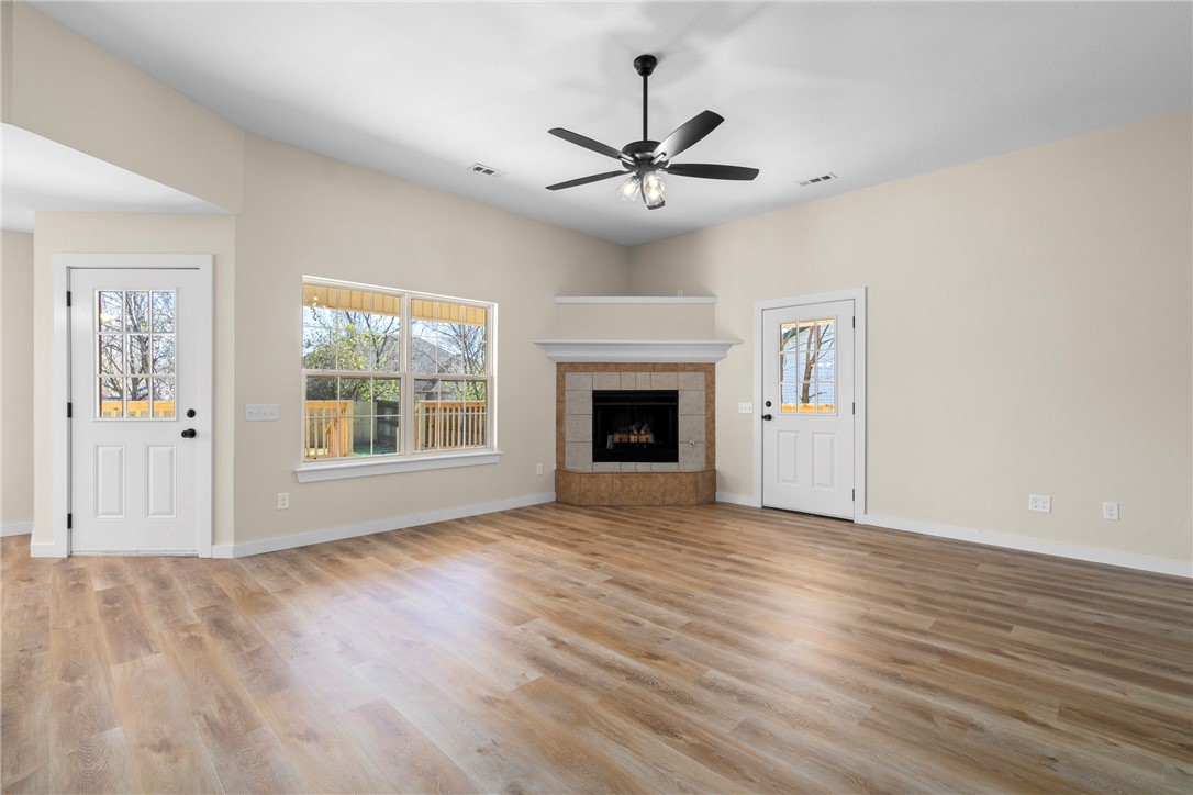 Crystal Spgs Ph I - Residential