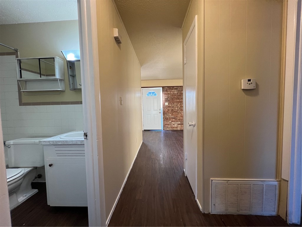 N/A - Residential Lease