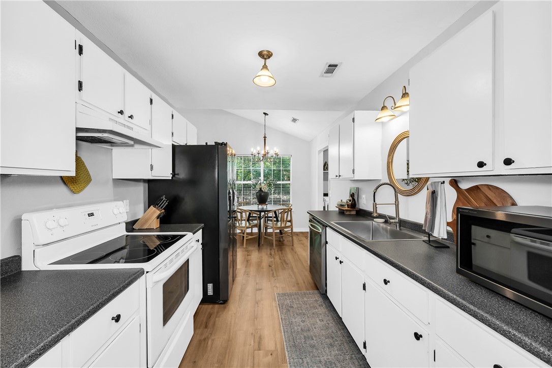 Buckingham Sub Bvv - Residential